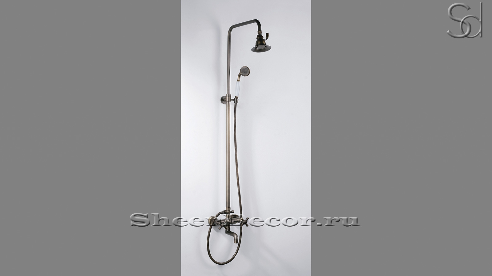 Бронзовая лейка Hode Standart из металлизированной латуни Brass Antique_1600_pixels_1 Настенная лейка для душа Hode Standart из металлизированной латуни Brass_1600_pixels_1