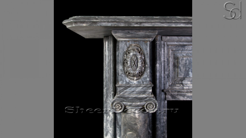 Каменный портал серого цвета для облицовки камина Bennu M2 из мрамора Bardiglio 255130402_1