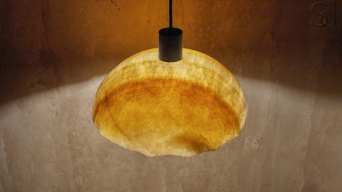 Каменный подвесной светильник Crag Pendant из оникса желтый Honey Onyx_3