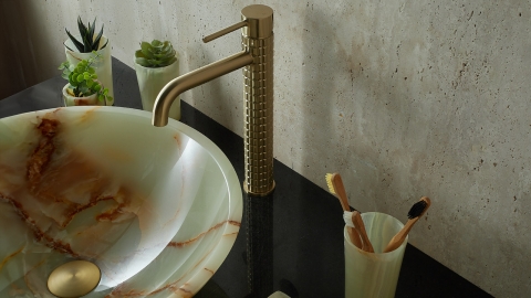 Накладной смеситель для раковины Diama Crystal с глянцевой фактурой из латуни сорта Brushed Gold золотого цвета ИНДИЯ 688546103_2