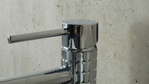 Накладной смеситель для раковины Diama Crystal с глянцевой фактурой из латуни сорта Chrome Brass ИНДИЯ 688403103_6