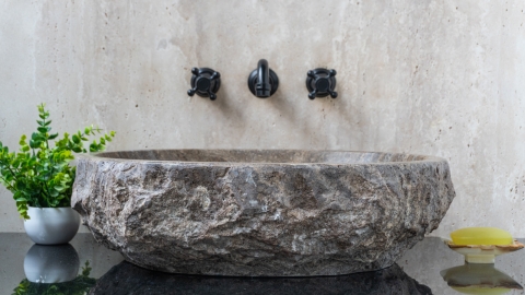 Серая раковина Distrito из камня травертина Silver travertine ТУРЦИЯ 014399311 для ванной комнаты_2