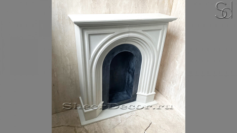 Декоративный портал бежевого цвета для облицовки камина Drina из архитектурного бетона White C4 291337001_1