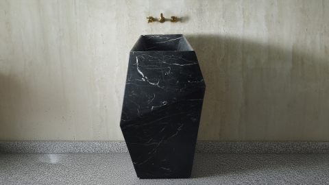 Черная раковина с пьедесталом Esquina из натурального мрамора Nero Marquina ИСПАНИЯ 000018071 для  комнаты_2