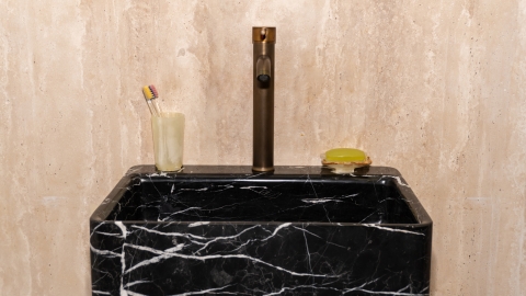Черная раковина с пьедесталом Flow M10 из натурального мрамора Nero Marquina ИСПАНИЯ 0230181710 для  комнаты_5