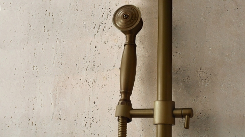 Врезная лейка для душа Hudes Bend из латуни Brass_3