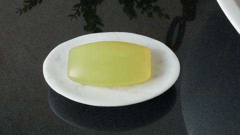 Мраморная мыльница овальной формы Letto из белого камня Bianco Carrara_2