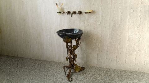 Каменный портал белого цвета для облицовки камина Neris из мрамора Bianco Extra 567111901_2