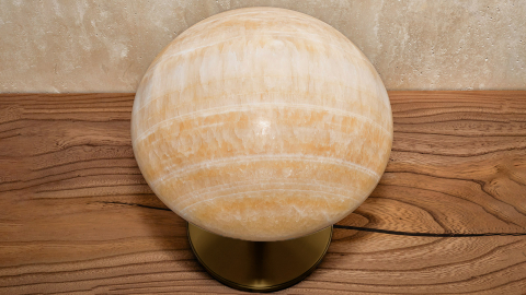 Каменный настольный светильник Orbit из оникса желтый Honey Onyx_6