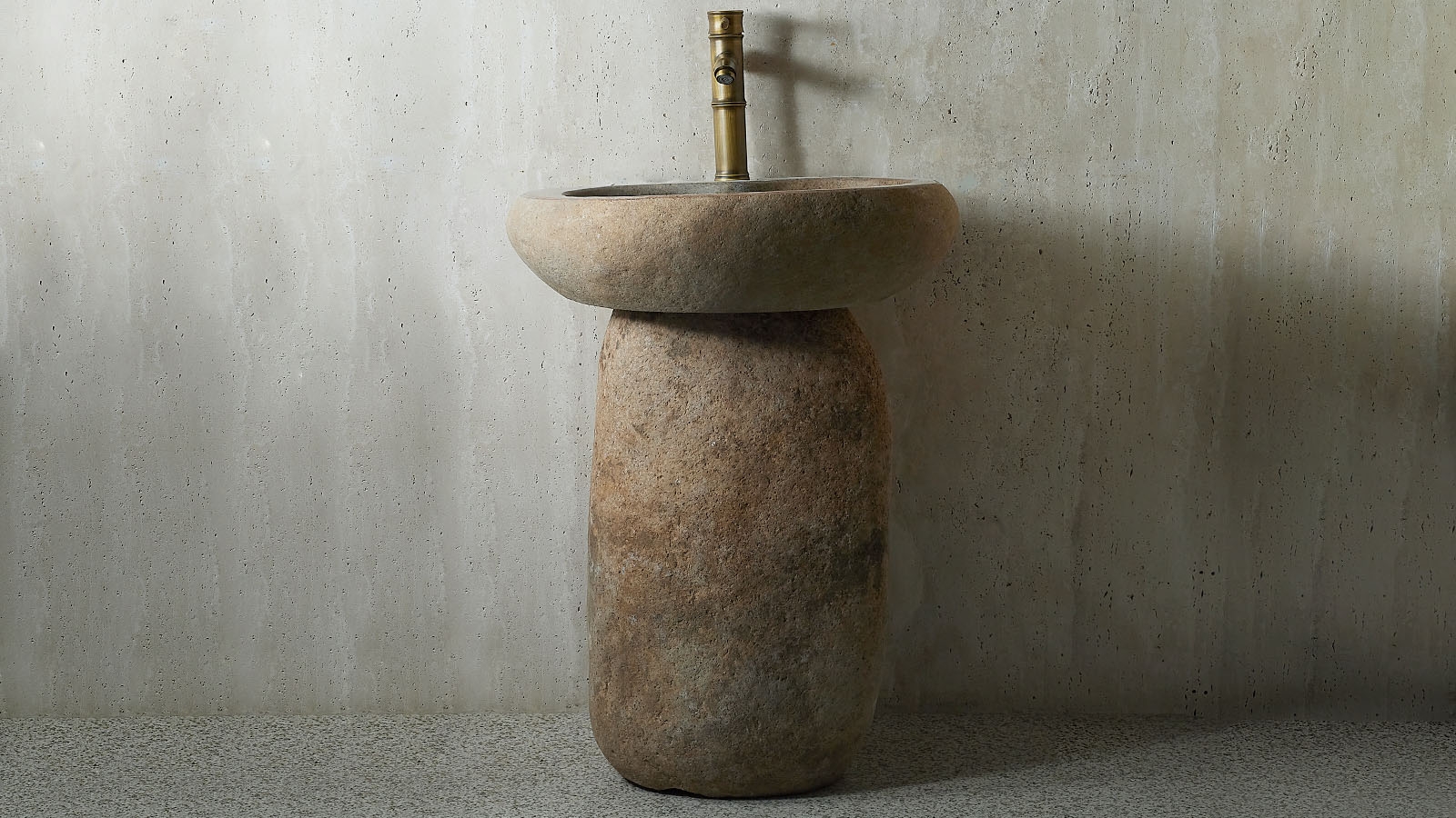Гранитная раковина с пьедесталом Piedra из речного камня Beige 00501117554_5 Мойка в ванную Piedra M554 из речного камня Beige ИНДОНЕЗИЯ 00501117554_5