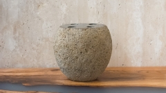 Гранитный стакан природной формы Piedra M334 из серого камня Gris_1