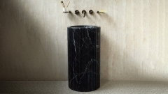 Мраморная раковина с пьедесталом Jenna M14 из черного камня Nero Marquina ИСПАНИЯ 1260180714 для  комнаты_8