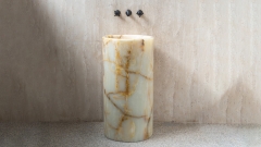 Белая раковина с пьедесталом Jenna из камня оникса White Onyx АФГАНИСТАН 126043171 для ванной комнаты_2