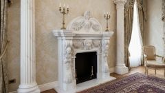 Каменный портал для облицовки камина Jelen из мрамора Bianco Extra 393111901_2 Мраморный портал белого цвета для отделки камина Jelen из натурального камня Bianco Extra 393111901_2