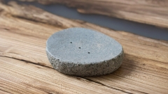 Мыльница на столешницу в ванную Piedra из речного камня гранита Gris_1